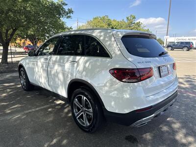 2022 Mercedes-Benz GLC GLC 300 - Photo 5 - Dallas, TX 75252