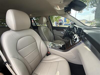 2022 Mercedes-Benz GLC GLC 300 - Photo 38 - Dallas, TX 75252