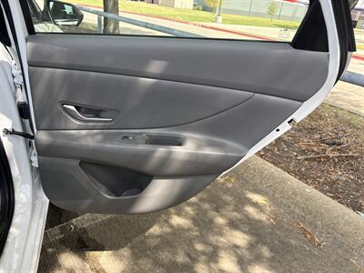 2026 Hyundai ELANTRA SEL Sport   - Photo 13 - Dallas, TX 75252