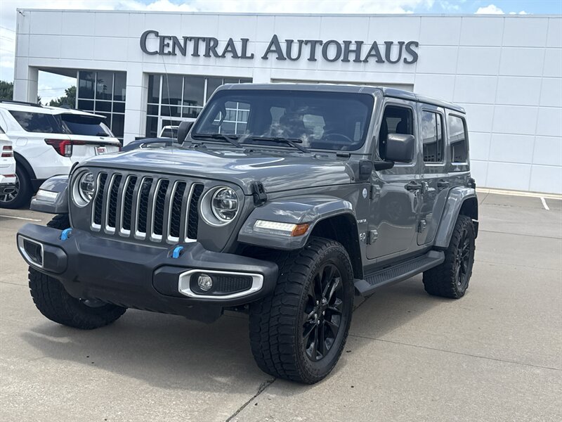 2022 Jeep Wrangler Unlimited Sahara 4xe   - Photo 1 - Dallas, TX 75252