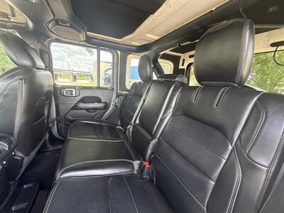 2022 Jeep Wrangler Unlimited Sahara 4xe - Photo 32 - Dallas, TX 75252