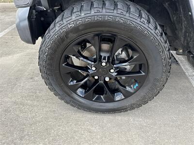 2022 Jeep Wrangler Unlimited Sahara 4xe - Photo 36 - Dallas, TX 75252
