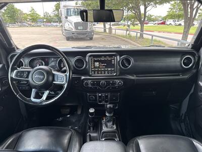 2022 Jeep Wrangler Unlimited Sahara 4xe - Photo 19 - Dallas, TX 75252