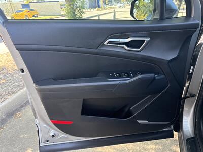 2024 Kia Sportage LX   - Photo 11 - Dallas, TX 75252