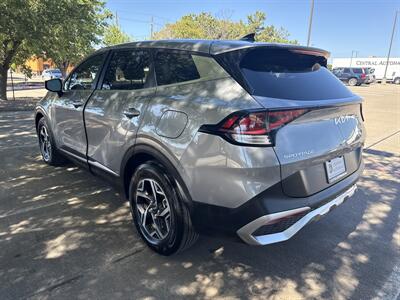 2024 Kia Sportage LX   - Photo 5 - Dallas, TX 75252
