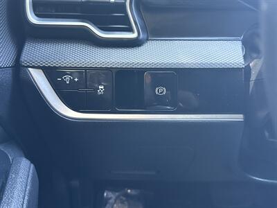 2024 Kia Sportage LX   - Photo 31 - Dallas, TX 75252