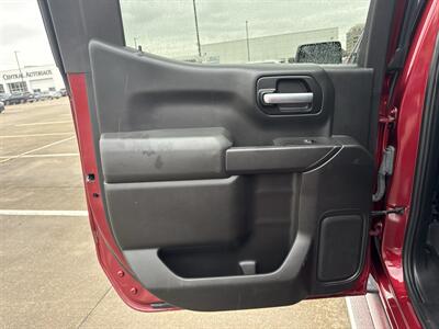 2020 Chevrolet Silverado 1500 LT1   - Photo 12 - Dallas, TX 75252
