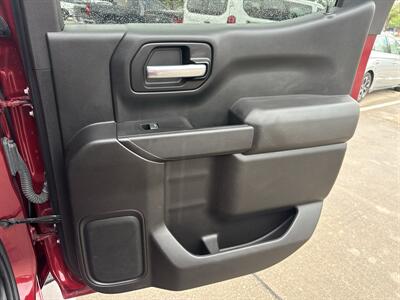 2020 Chevrolet Silverado 1500 LT1   - Photo 13 - Dallas, TX 75252