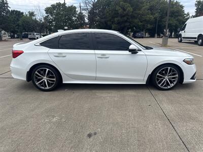 2024 Honda Civic Touring   - Photo 8 - Dallas, TX 75252