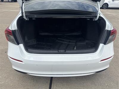 2024 Honda Civic Touring   - Photo 15 - Dallas, TX 75252