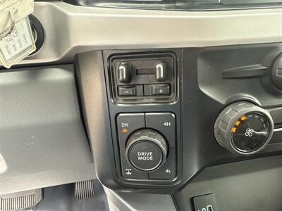 2025 Ford F-250 Super Duty XL   - Photo 30 - Dallas, TX 75252