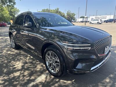 2025 Genesis GV70 2.5T Standard   - Photo 9 - Dallas, TX 75252