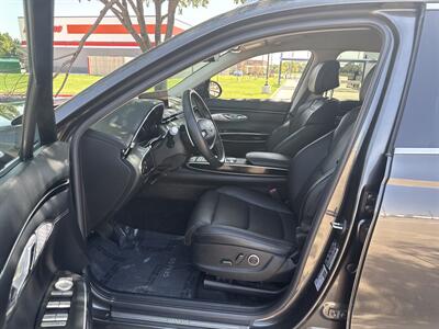 2025 Genesis GV70 2.5T Standard   - Photo 18 - Dallas, TX 75252