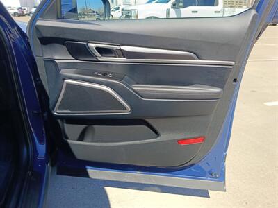 2024 Kia Telluride S   - Photo 13 - Dallas, TX 75252