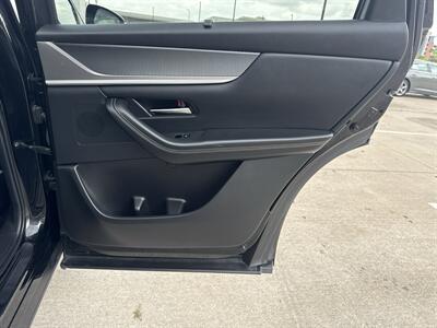 2025 Mazda CX-70 3.3 Turbo Preferred   - Photo 12 - Dallas, TX 75252