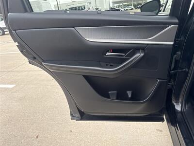 2025 Mazda CX-70 3.3 Turbo Preferred   - Photo 11 - Dallas, TX 75252