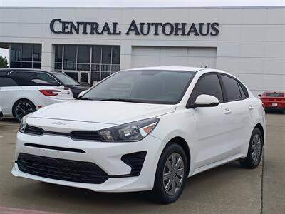 2022 Kia Rio LX   - Photo 1 - Dallas, TX 75252