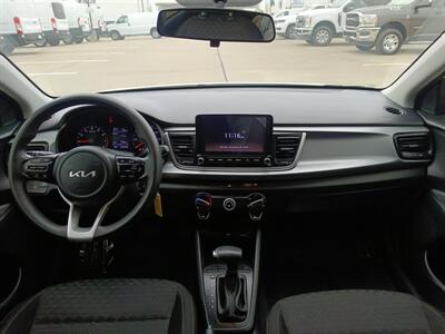 2022 Kia Rio LX   - Photo 19 - Dallas, TX 75252