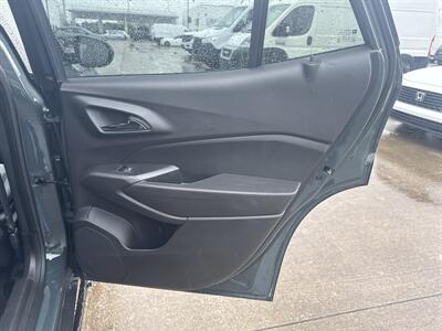 2025 Chevrolet Trax LT   - Photo 11 - Dallas, TX 75252