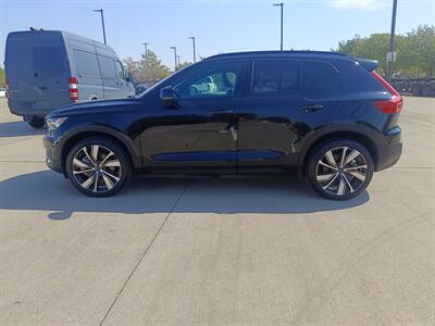 2021 Volvo XC40 Recharge Pure Electric P8   - Photo 4 - Dallas, TX 75252