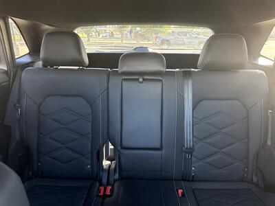 2025 Volkswagen Atlas Cross Sport SE 4Motion  Tech Pkg - Photo 33 - Dallas, TX 75252