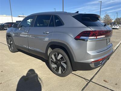 2025 Volkswagen Atlas Cross Sport SE 4Motion  Tech Pkg - Photo 5 - Dallas, TX 75252