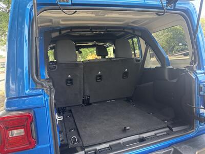 2025 Jeep Wrangler Sahara   - Photo 19 - Dallas, TX 75252