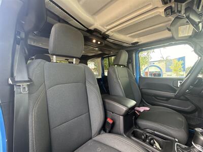 2025 Jeep Wrangler Sahara   - Photo 25 - Dallas, TX 75252