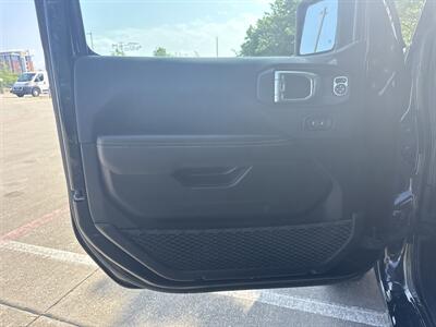 2025 Jeep Wrangler Sahara   - Photo 10 - Dallas, TX 75252