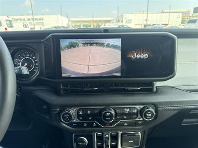2025 Jeep Wrangler Sahara   - Photo 25 - Dallas, TX 75252