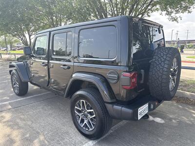 2025 Jeep Wrangler Sahara   - Photo 5 - Dallas, TX 75252