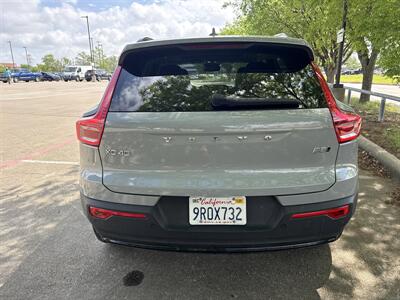 2025 Volvo XC40 B5 Plus Dark Theme   - Photo 6 - Dallas, TX 75252