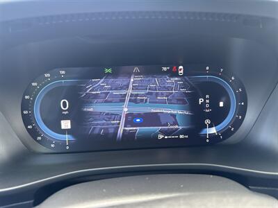 2025 Volvo XC40 B5 Plus Dark Theme   - Photo 24 - Dallas, TX 75252