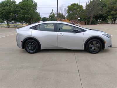 2024 Toyota Prius LE   - Photo 8 - Dallas, TX 75252