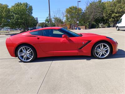 2018 Chevrolet Corvette Stingray   - Photo 9 - Dallas, TX 75252