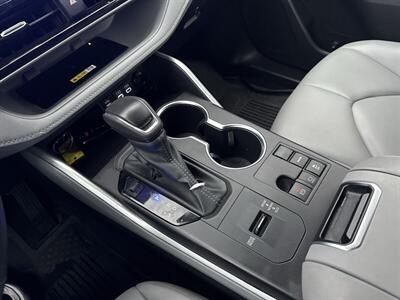 2024 Toyota Highlander LE   - Photo 32 - Dallas, TX 75252