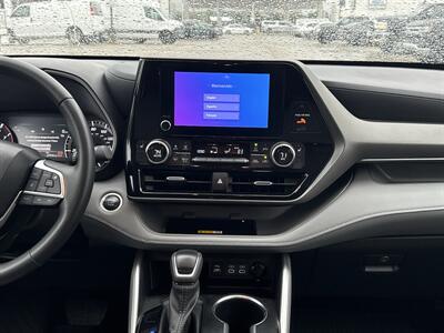 2024 Toyota Highlander LE   - Photo 27 - Dallas, TX 75252