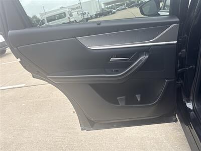 2025 Mazda CX-70 3.3 Turbo Preferred - Photo 11 - Dallas, TX 75252