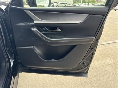 2025 Mazda CX-70 3.3 Turbo Preferred - Photo 13 - Dallas, TX 75252