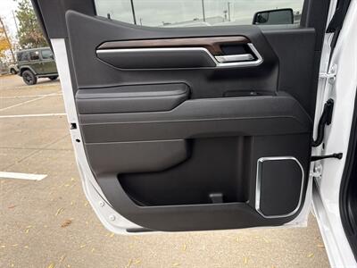 2026 GMC Sierra 1500 SLT   - Photo 13 - Dallas, TX 75252