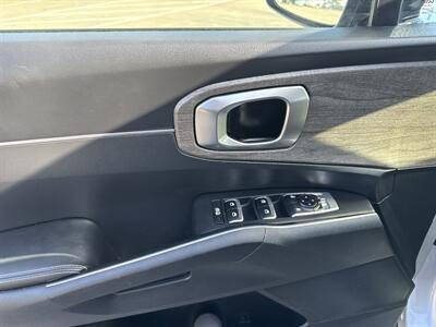 2022 Kia Sorento X-Line S   - Photo 11 - Dallas, TX 75252