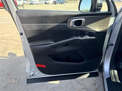 2022 Kia Sorento X-Line S   - Photo 10 - Dallas, TX 75252