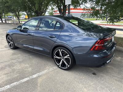 2024 Volvo S60 B5 Plus Dark Theme   - Photo 5 - Dallas, TX 75252