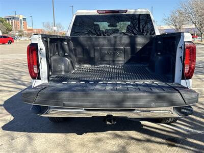 2025 GMC Sierra 1500 SLT   - Photo 17 - Dallas, TX 75252