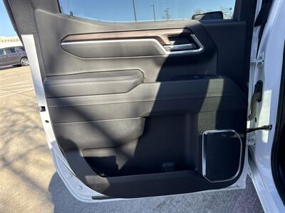 2025 GMC Sierra 1500 SLT   - Photo 12 - Dallas, TX 75252