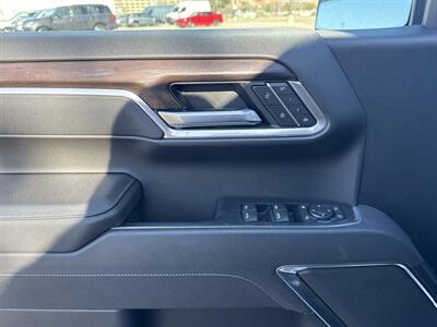 2025 GMC Sierra 1500 SLT   - Photo 11 - Dallas, TX 75252