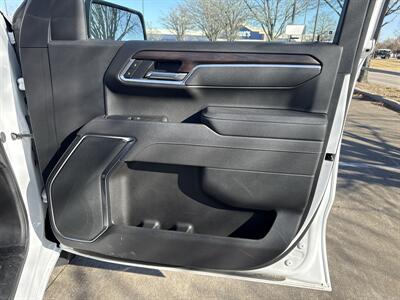 2025 GMC Sierra 1500 SLT   - Photo 14 - Dallas, TX 75252
