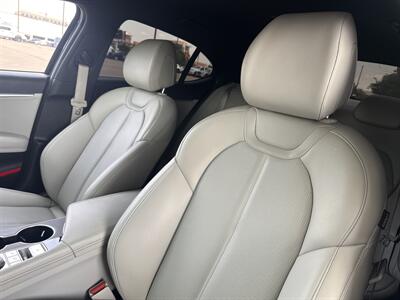 2023 Genesis G70 2.0T   - Photo 37 - Dallas, TX 75252