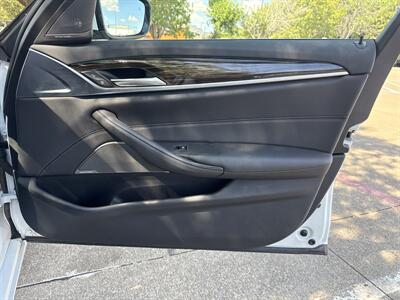 2023 BMW 530e xDrive - Photo 15 - Dallas, TX 75252
