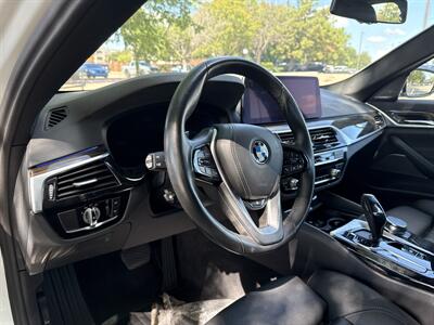 2023 BMW 530e xDrive - Photo 23 - Dallas, TX 75252